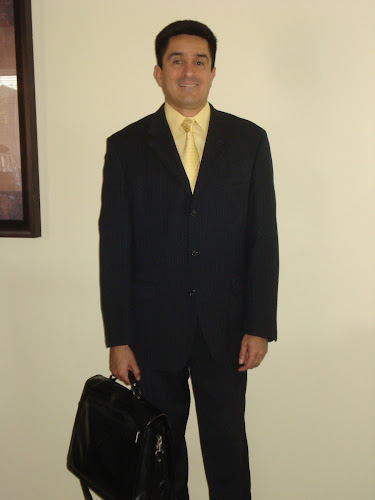 AF1QipMftK8T1CGOfmJga7_zxUKRI1nWOPGqefr6q0jdw800-h500-k-no.jpg