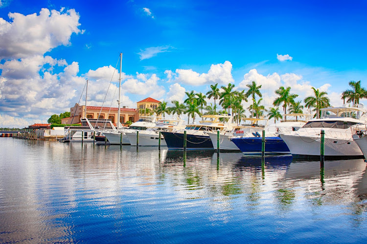 K0DMD4 Boats in the Marina on the Manatee River at Bradenton, FL USA