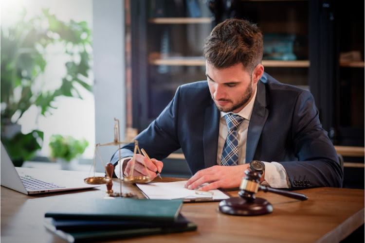 a good lawyer writing- Arizona, USA