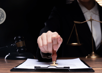 can I fire my personal injury lawyer