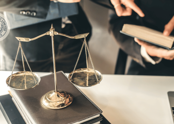 how much does a personal injury lawyer cost