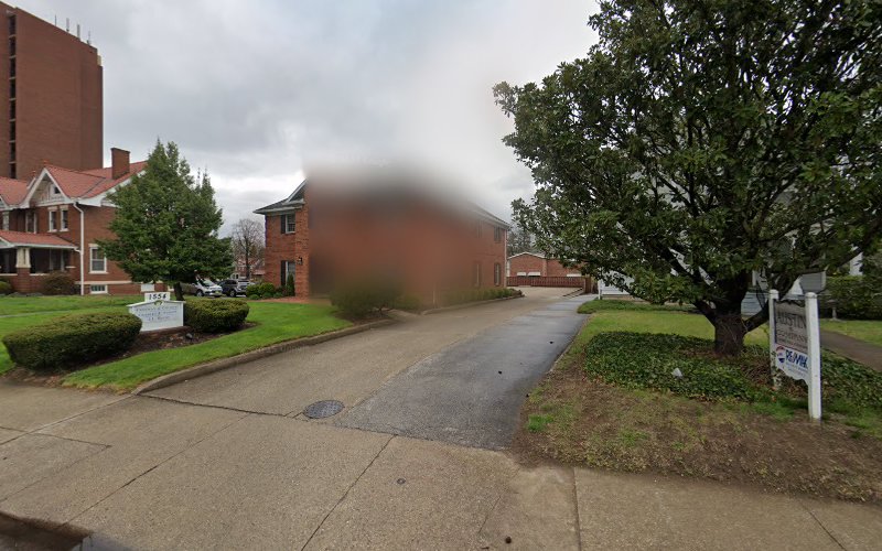 thumbnail-9290.jpg